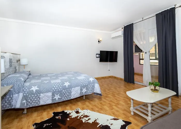 Unique Aparthotel